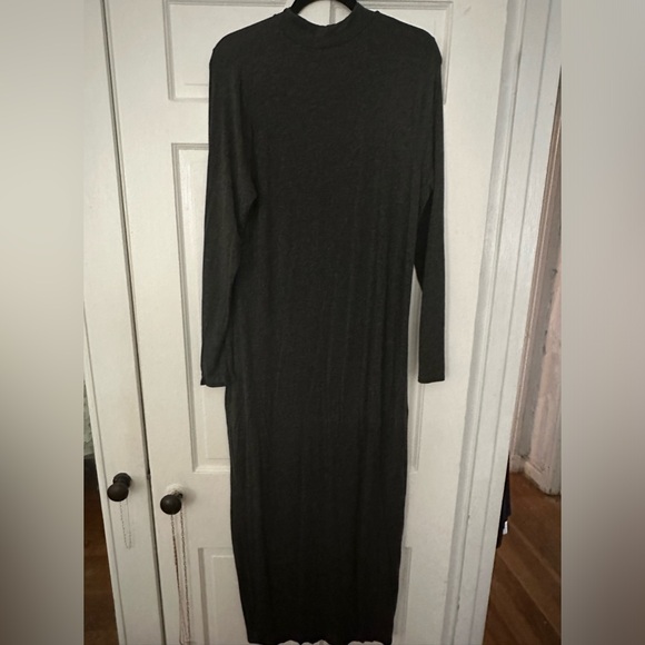 FN “Literally” Maxi Dress - Picture 9 of 9